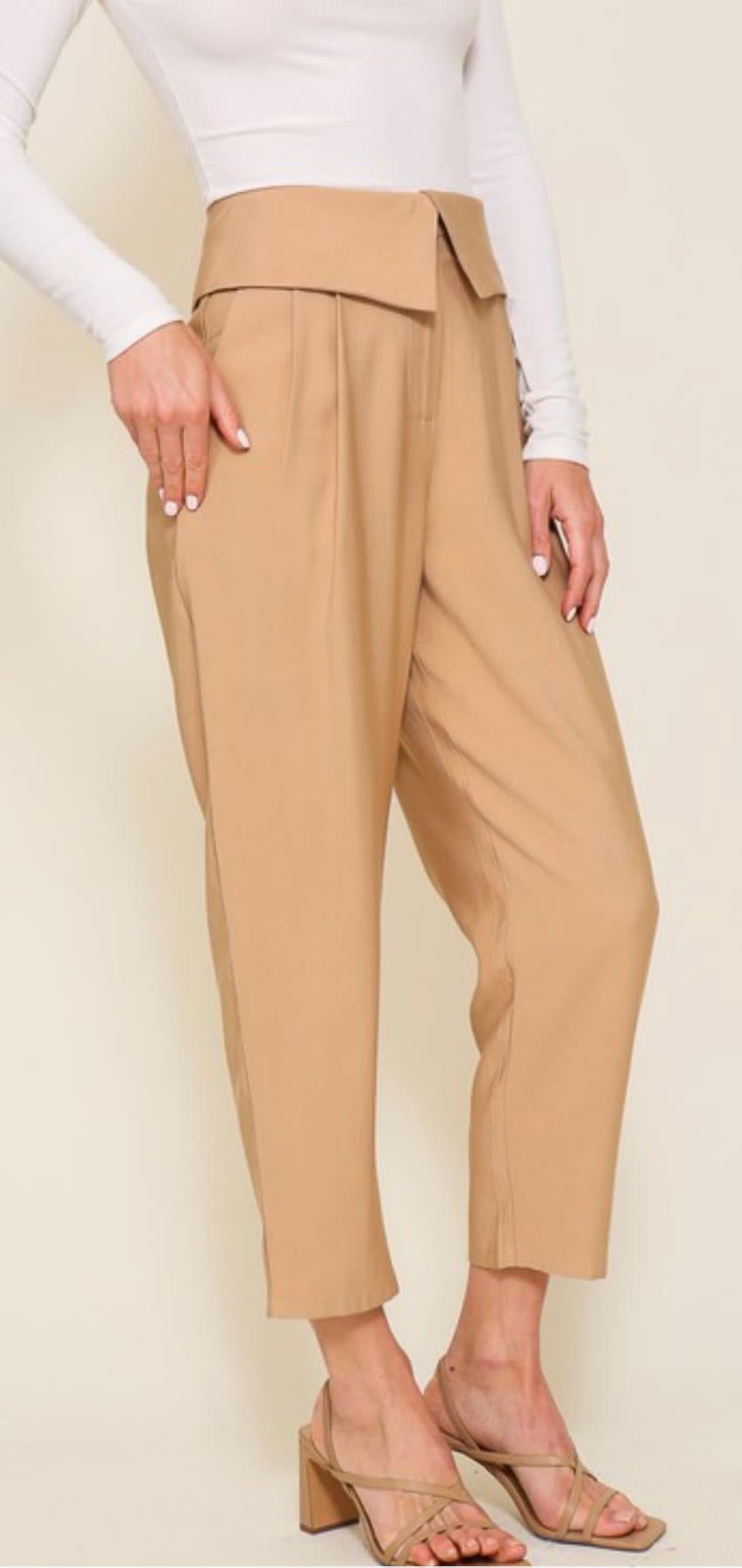 PLEATED DRESSY ANKLE PANTS,