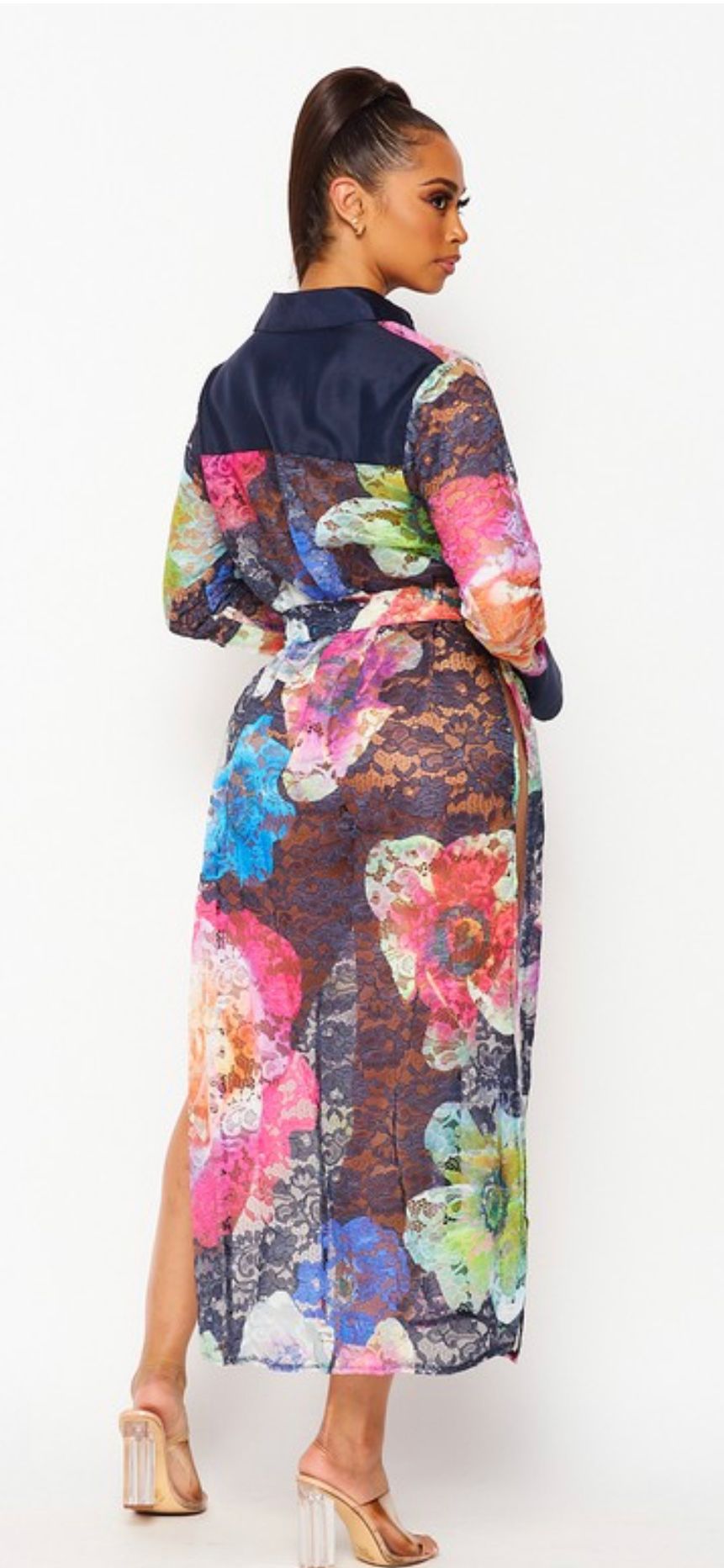 Elegance Lace Coverup